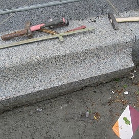 <h4>Ski Busstasjon 2019-2020</h4><p>Anpassning av kantstein innan betonggjutningen.</p>