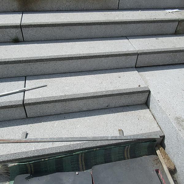 
	<h4>Trappetrinn Amfiteater Ski</h4><p>Retting av feil montert trappetrinn.</p>
	