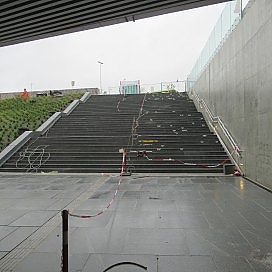 <h4>Jernbanestasjon Ski 2020-2021</h4><p>Reparation av antall sm&aring; skador.</p>