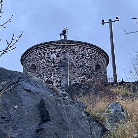 <h4>Västlänken Göteborg, Sweden 2023.</h4><p>Flammning av wire s&aring;gat berg vid Skansen Lejonet.</p>